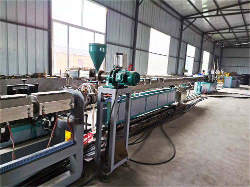 pe管材生（shēng）產線