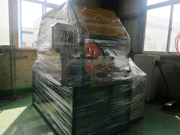 內鑲貼片式滴灌帶生產線（xiàn）