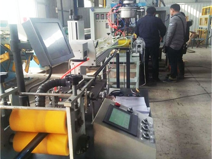 雙層微噴帶生產（chǎn）線