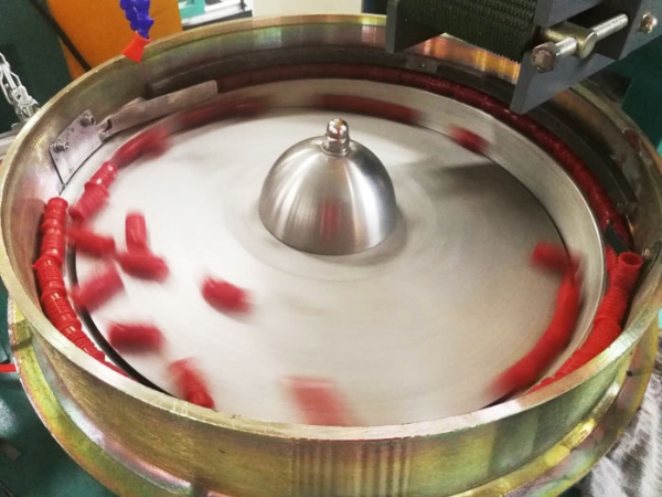 圆柱（zhù）式滴（dī）灌管生产线（xiàn）